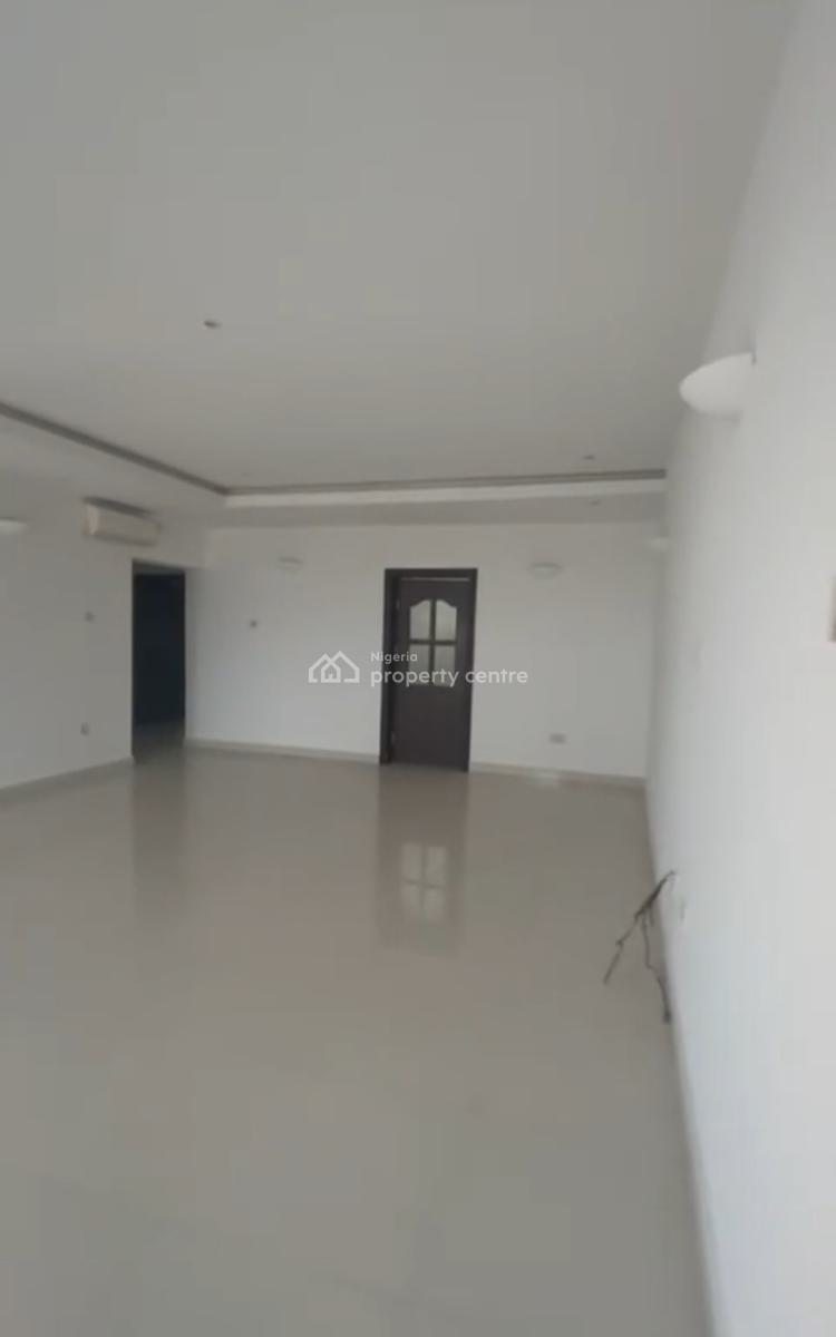 a Lovely Newly Built 3bedrooms Flat Apartment with a Maids Room, Lekki Phase 1, Lekki Phase 1, Lekki, Lagos, House for Rent