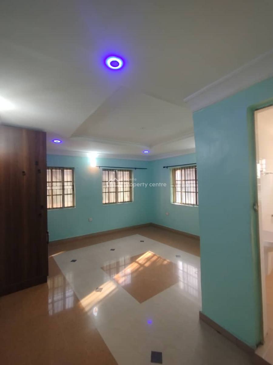 3 Bed Room Duplex, Gra Phase 1, Magodo, Lagos, Flat / Apartment for Rent