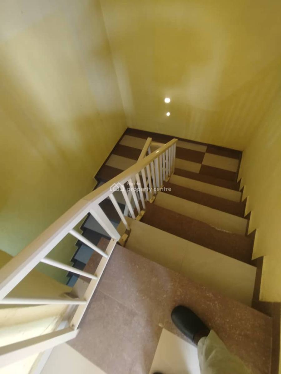 3 Bed Room Duplex, Gra Phase 1, Magodo, Lagos, Flat / Apartment for Rent