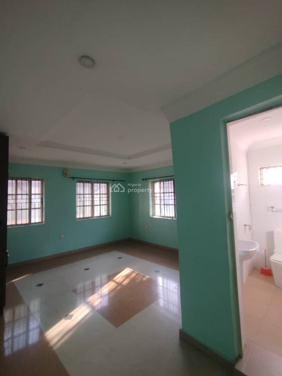 3 Bed Room Duplex, Gra Phase 1, Magodo, Lagos, Flat / Apartment for Rent