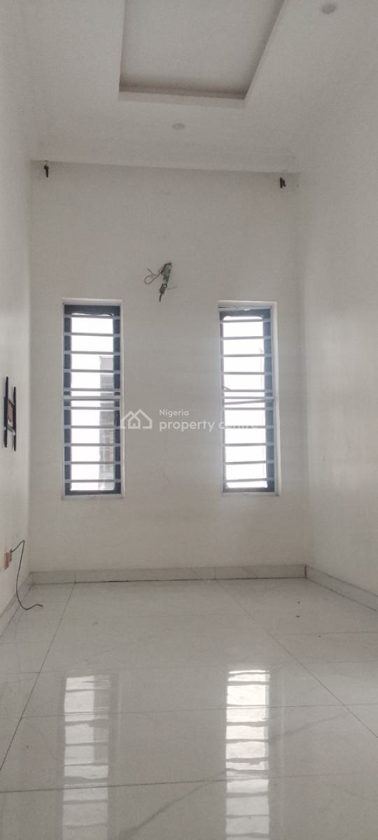 a Luxurious 4 Bedroom Duplex, Chevron Alternative Route, Angle View Estate, Chevron, Lekki, Lagos, Semi-detached Duplex for Rent