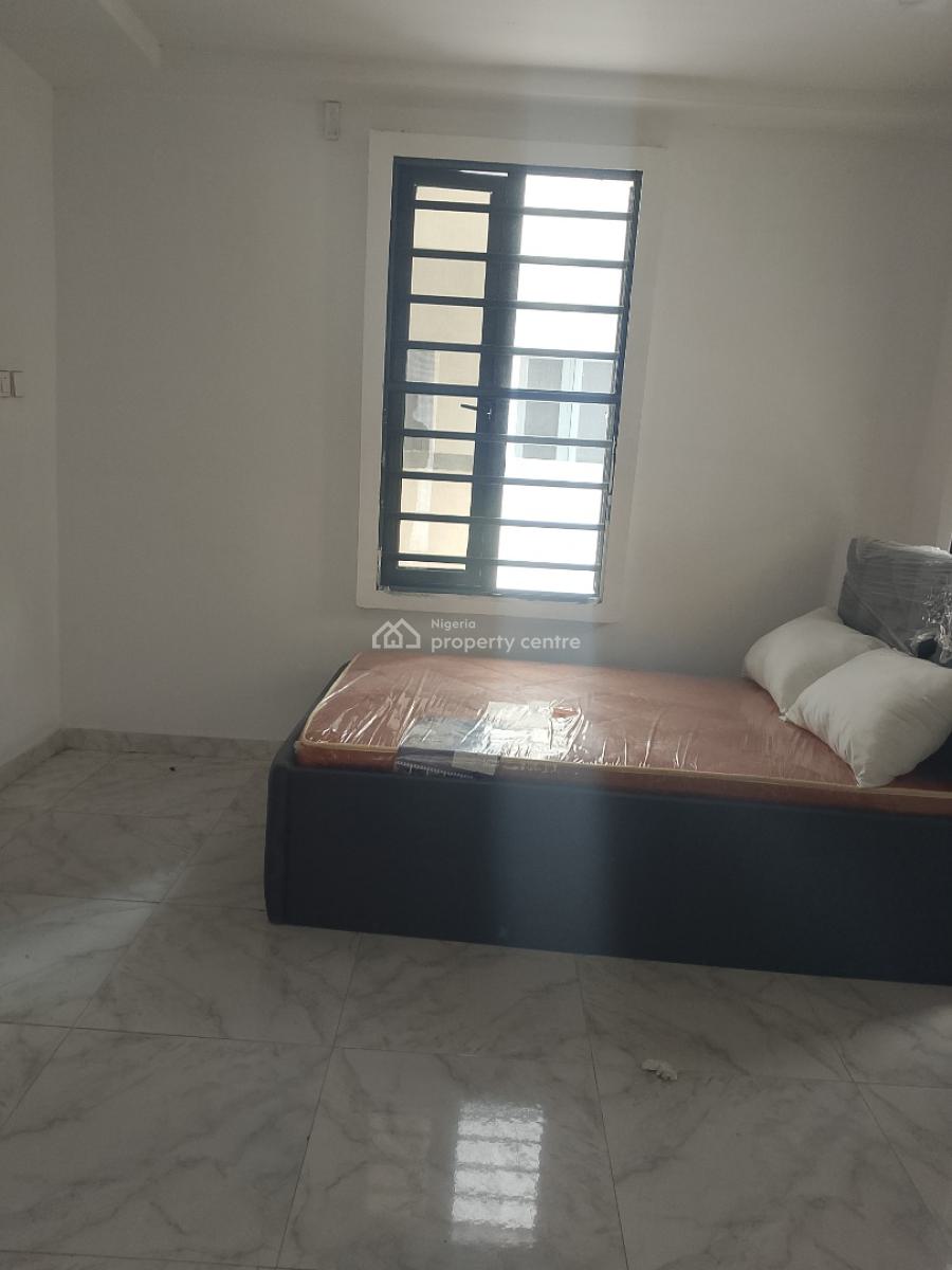 2 Bedroom Apartment, Ologolo Lekki, Lekki, Lagos, Flat / Apartment for Rent