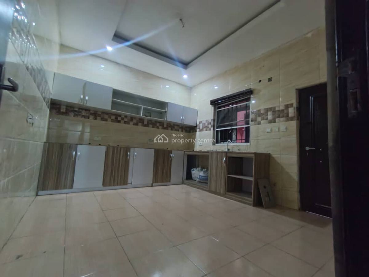 a Luxurious Standard Miniflat Apartment with Standard Kitchen, Chevron Drive Bera Estate, Lekki, Lagos, Mini Flat (room and Parlour) for Rent