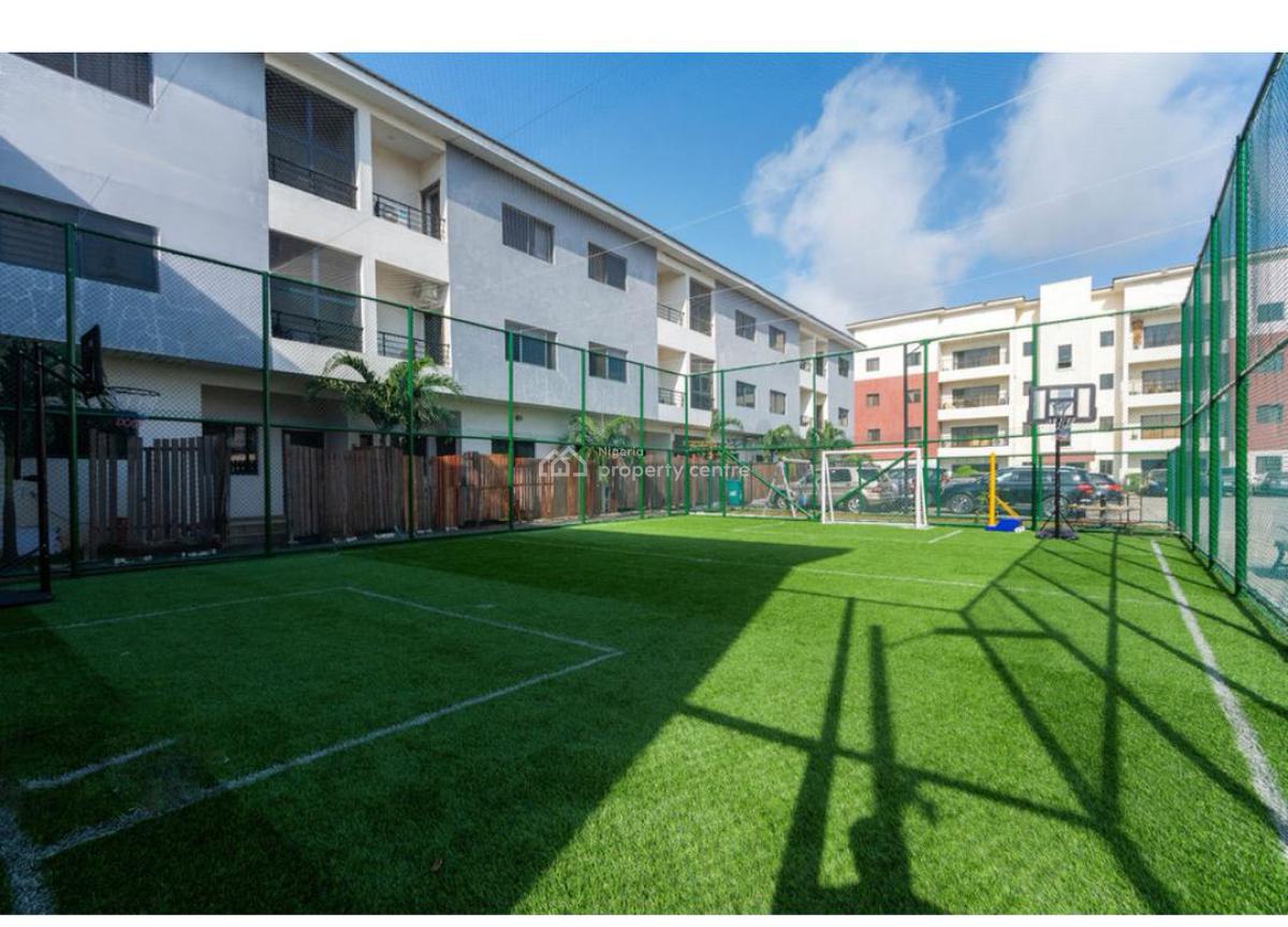 Neatly Pleasing 3 Bedroom Apartment, Ikate Elegushi, Lekki, Lagos, Flat / Apartment Short Let