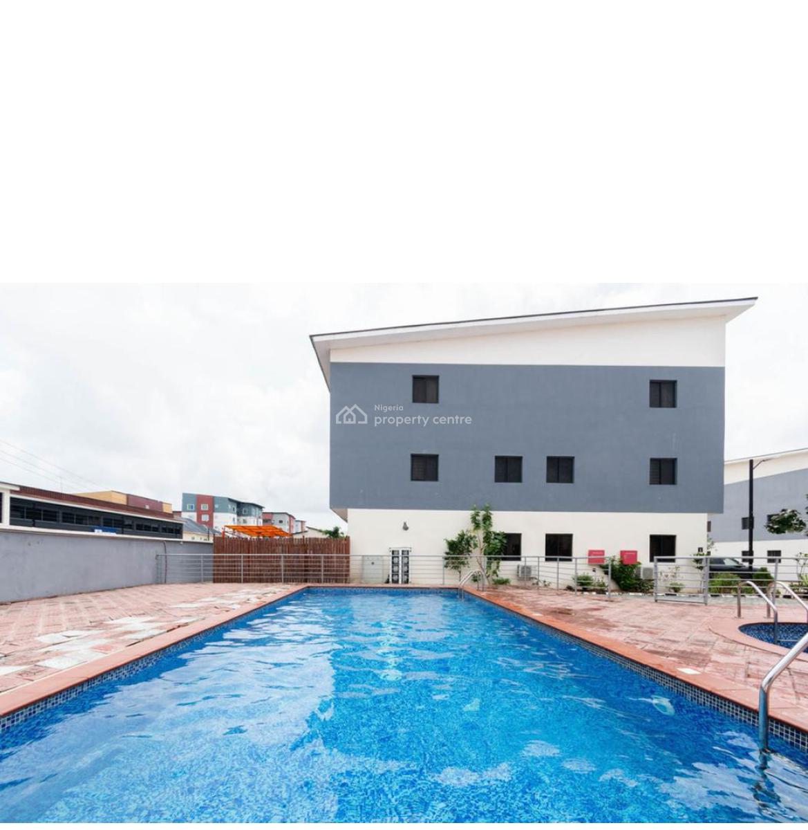 Neatly Pleasing 3 Bedroom Apartment, Ikate Elegushi, Lekki, Lagos, Flat / Apartment Short Let