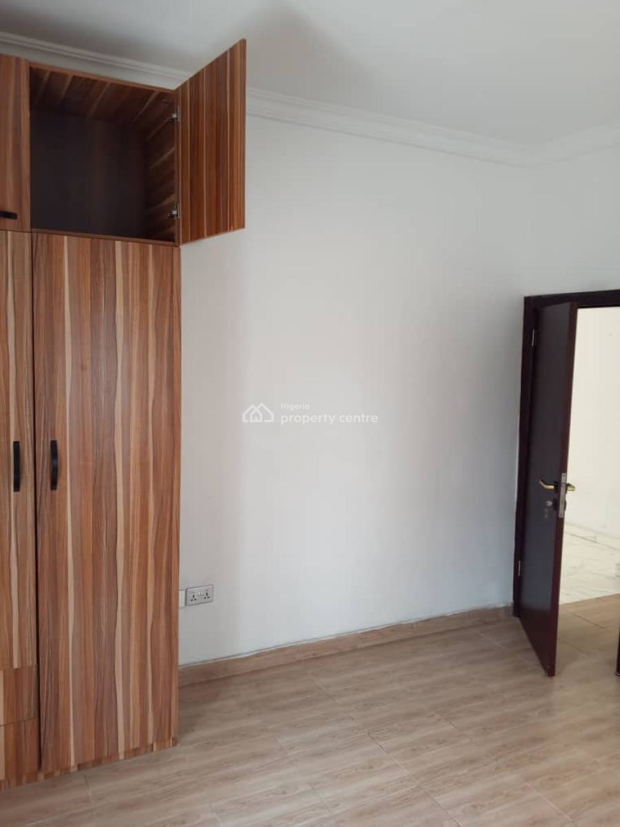 Clean and Spacious 2bedroom Flat Downstairs, 8 Londoner Street, Goodness Estate, Ado Road Ajah, Ado, Ajah, Lagos, Flat / Apartment for Rent