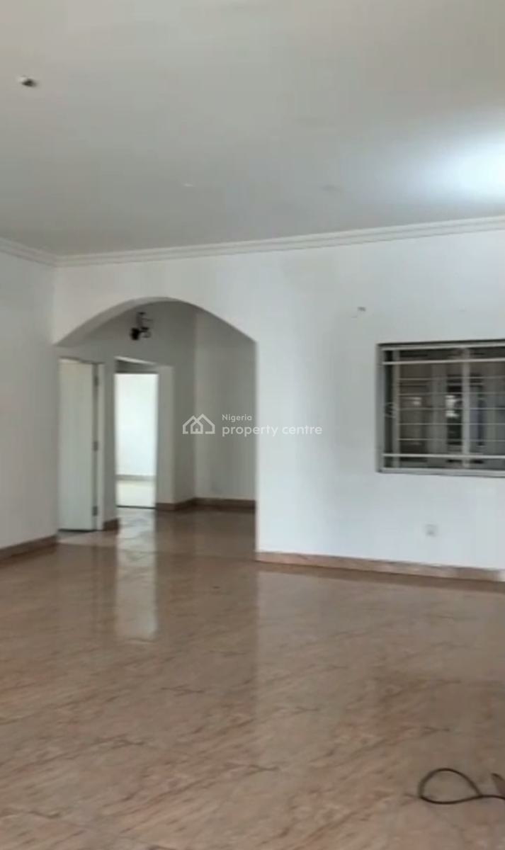 Spacious and Clean 2 Bedroom Apartment in a Block of Flats, Wuye, Abuja, Flat / Apartment for Rent