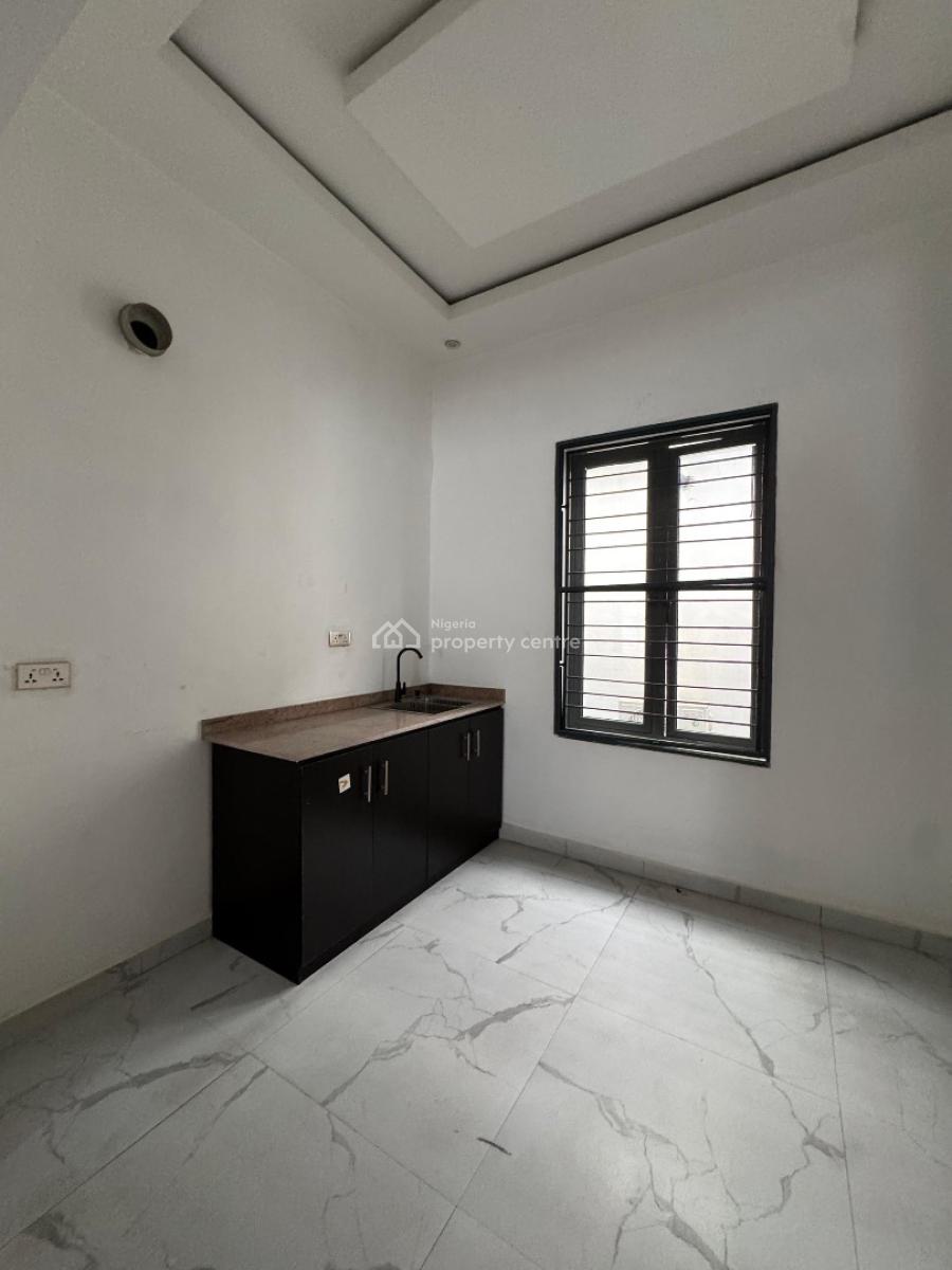 Contemporary 4 Bedroom  Semi-detached Duplex with Bq, Ikate Elegushi, Lekki, Lagos, Semi-detached Duplex for Sale