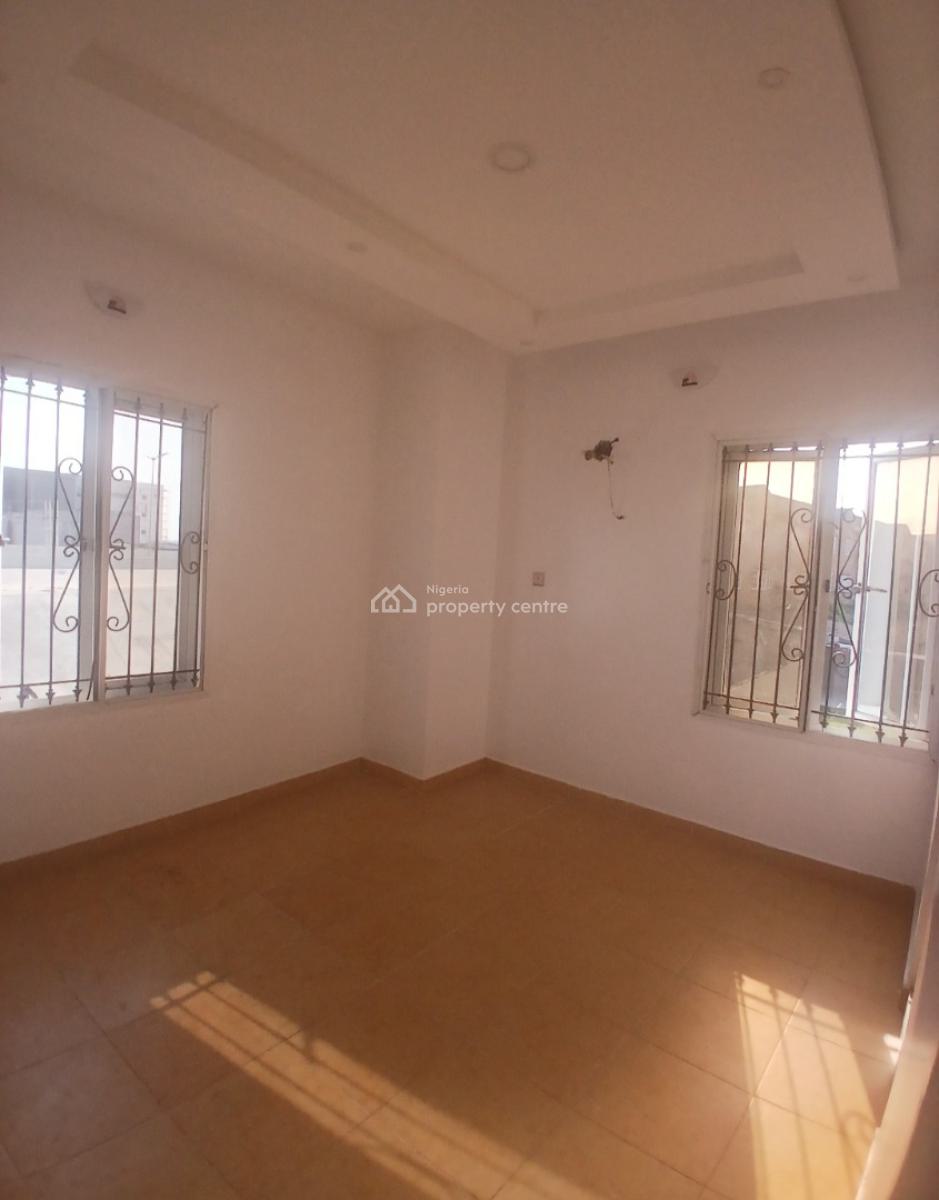 Neatly Designed Three Bedroom Apartment, Ilasan, Lekki, Lagos, Flat / Apartment for Rent