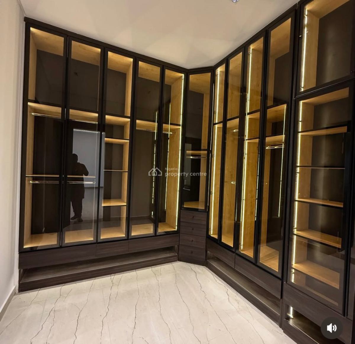 Brand New Luxury 7 Bedroom Fully Detached with, Maitama District, Abuja, Detached Duplex for Sale