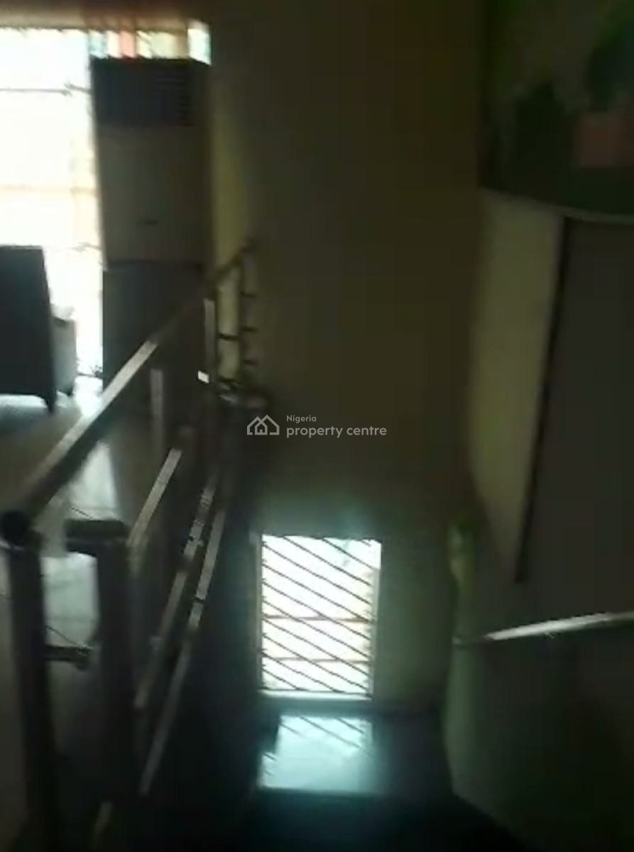 a Commercial Open Space of 89sqm (upstair), Bode Thomas, Surulere, Lagos, Commercial Property for Rent