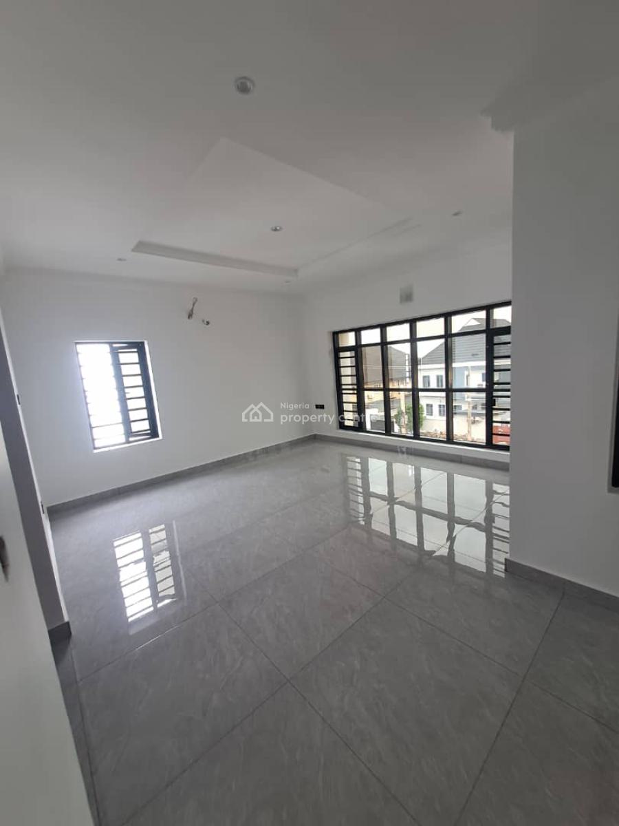 Newly Spacious 4 Bedroom Duple, Gra Phase 1, Magodo, Lagos, Flat / Apartment for Rent