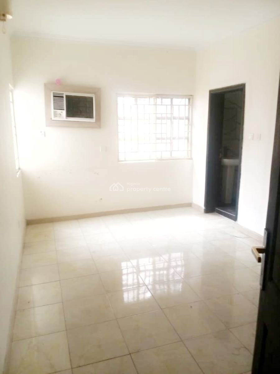Well Maintained 4 Bedroom Detached Duplex with Bq, Gra Phase 1, Magodo, Lagos, Flat / Apartment for Rent