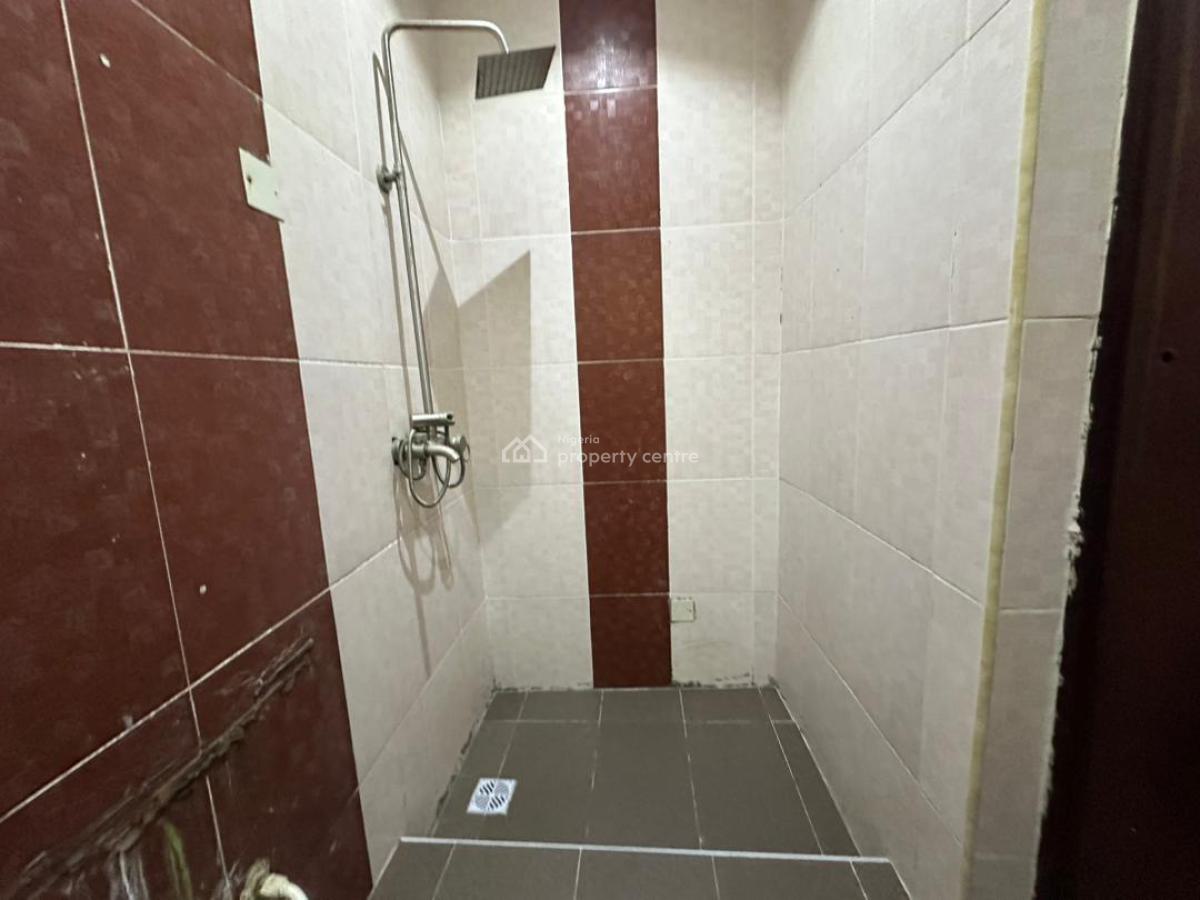 a Classic  5 Bedroom Semi Detached Duplex with a Room Bq, Omole Phase 2, Ikeja, Lagos, Flat / Apartment for Rent