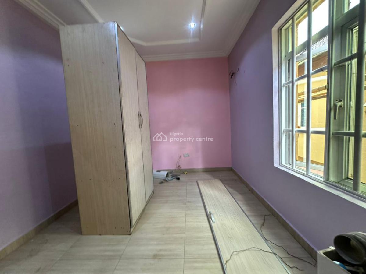 a Classic  5 Bedroom Semi Detached Duplex with a Room Bq, Omole Phase 2, Ikeja, Lagos, Flat / Apartment for Rent