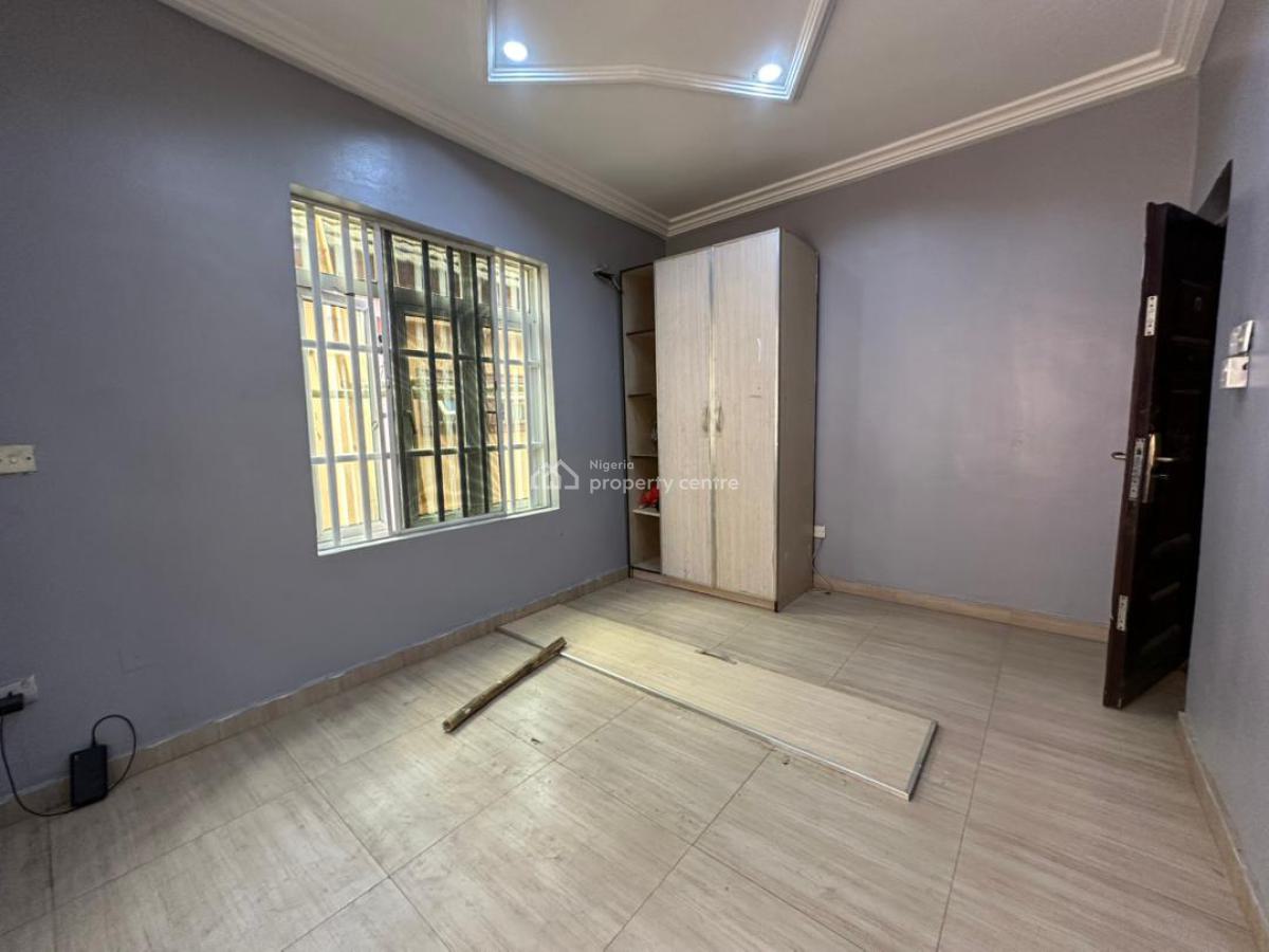 a Classic  5 Bedroom Semi Detached Duplex with a Room Bq, Omole Phase 2, Ikeja, Lagos, Flat / Apartment for Rent