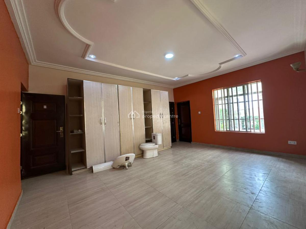 a Classic  5 Bedroom Semi Detached Duplex with a Room Bq, Omole Phase 2, Ikeja, Lagos, Flat / Apartment for Rent