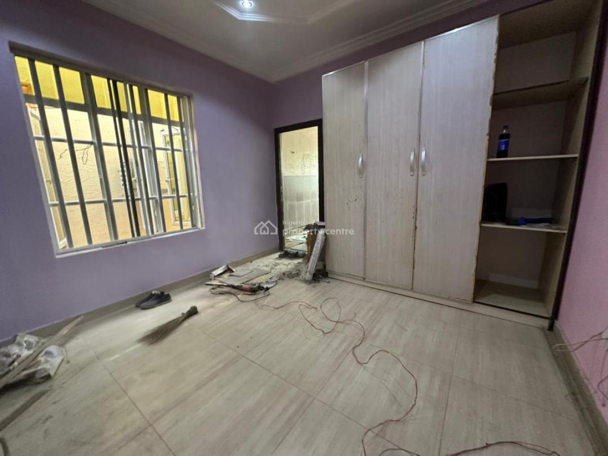 a Classic  5 Bedroom Semi Detached Duplex with a Room Bq, Omole Phase 2, Ikeja, Lagos, Flat / Apartment for Rent