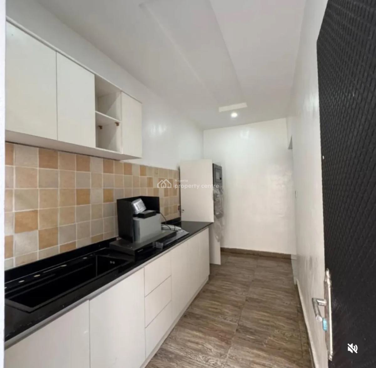 Exquisite 2 Bedroom Apartment, Igbo Efon, Ologolo, Lekki, Lagos, Flat / Apartment for Sale