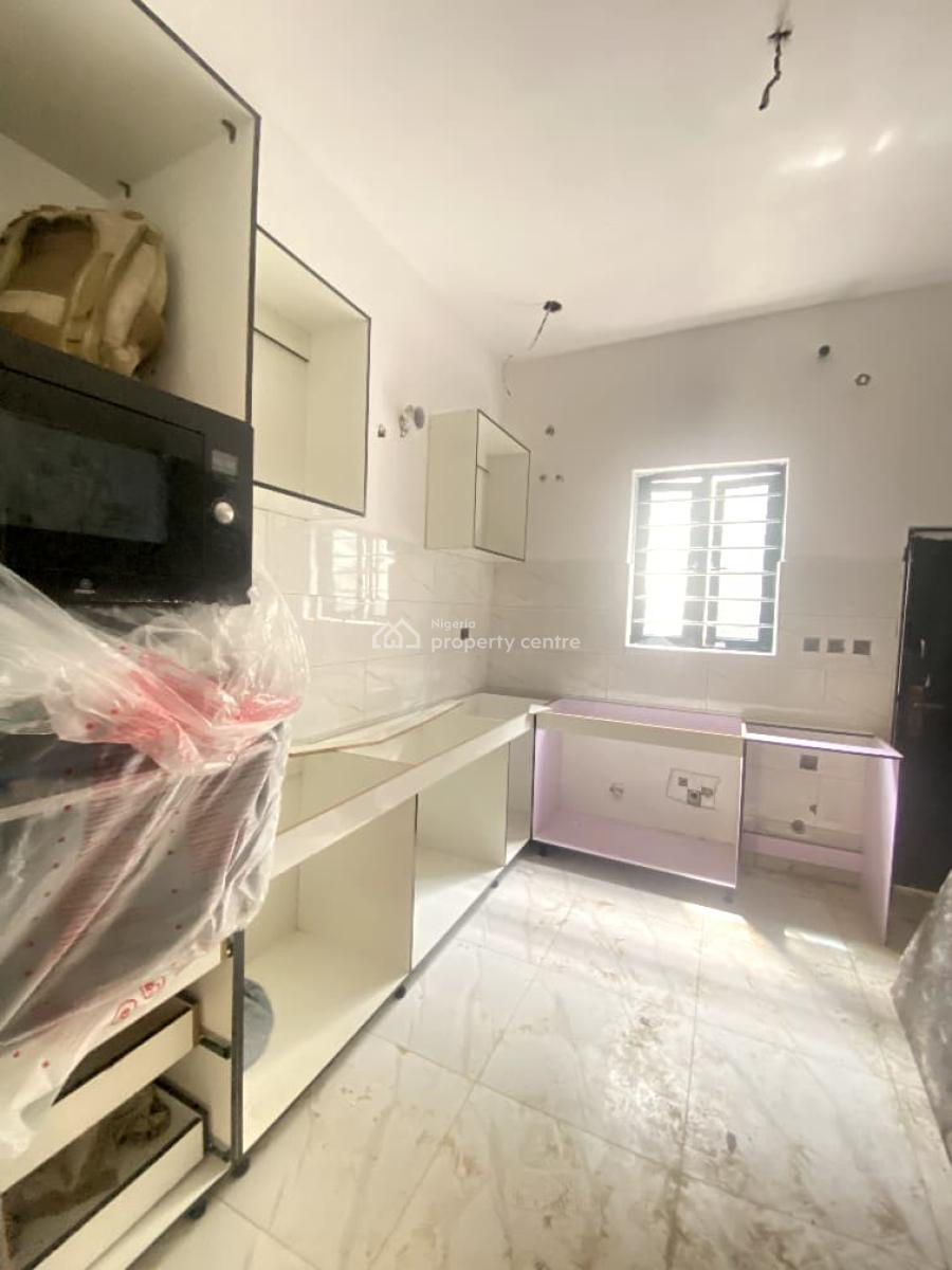 Lovely 3 Bedroom Terrace Duplex in a Secure Estate, Abraham Adesanya, Ajah, Lagos, Terraced Duplex for Sale