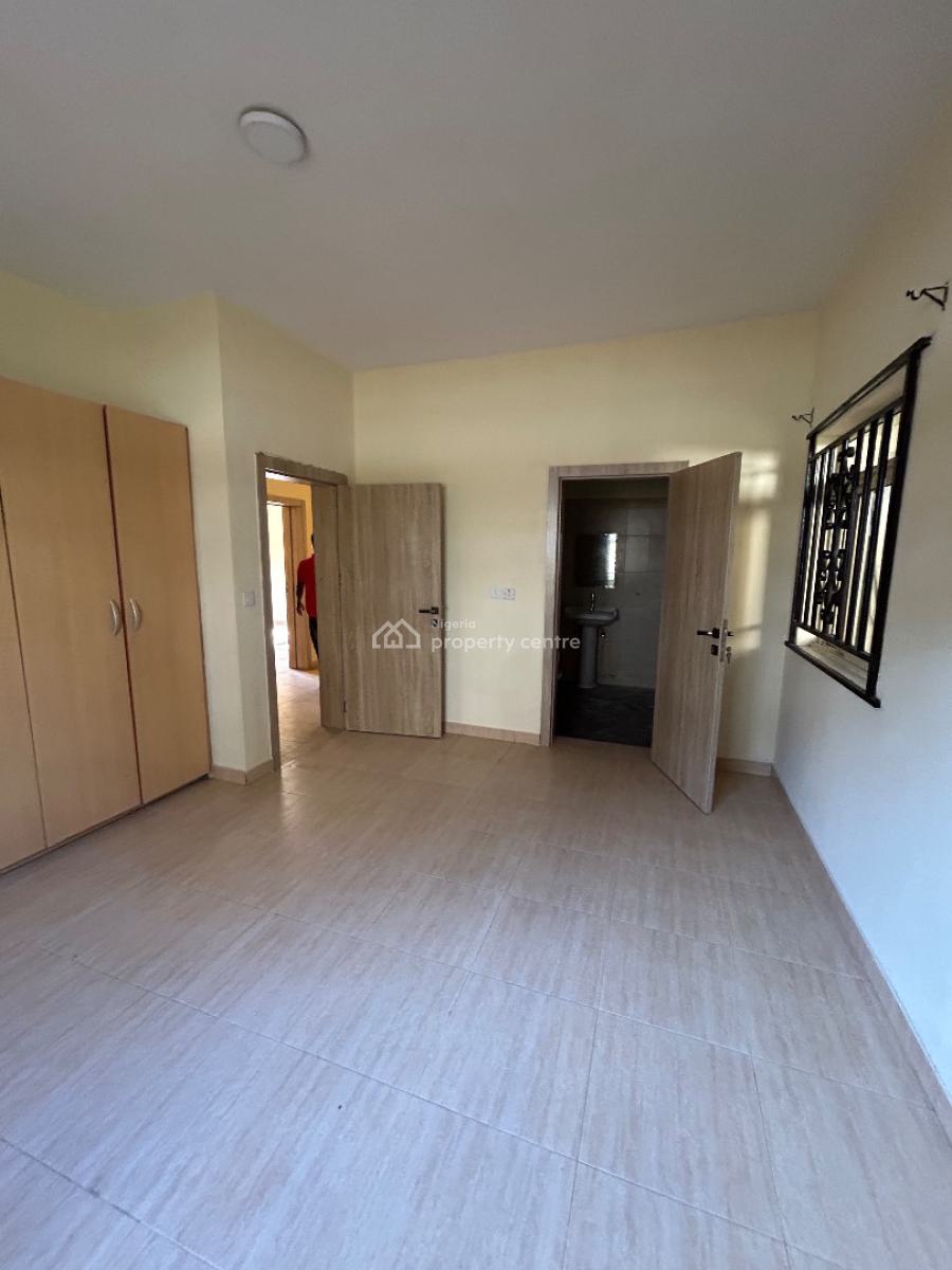Well Maintained and Spacious 3bedroom Apartment in a Secure Estate, Ikota, Lekki, Lagos, Flat / Apartment for Rent