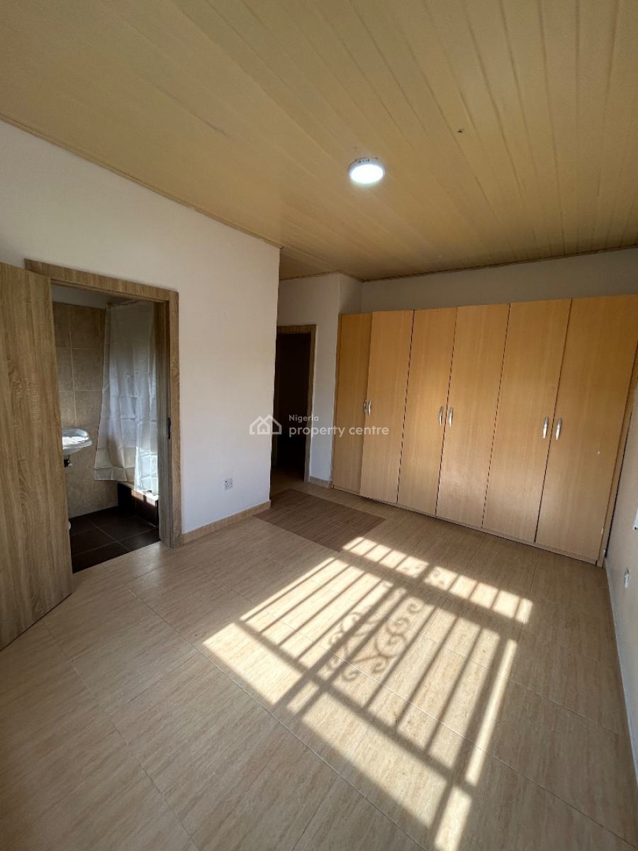 Well Maintained and Spacious 3bedroom Apartment in a Secure Estate, Ikota, Lekki, Lagos, Flat / Apartment for Rent