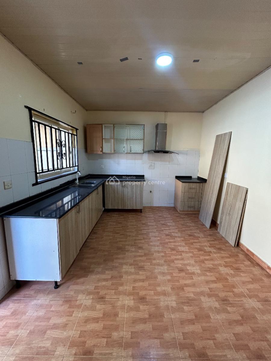 Well Maintained and Spacious 3bedroom Apartment in a Secure Estate, Ikota, Lekki, Lagos, Flat / Apartment for Rent