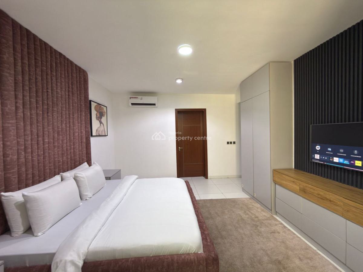 Beautifully Furnished 3 Bedroom Apartments with Ps5 and Snooker Board, 1 Femi Falana St, Ikate Elegushi, Lekki, Lagos, Flat / Apartment Short Let