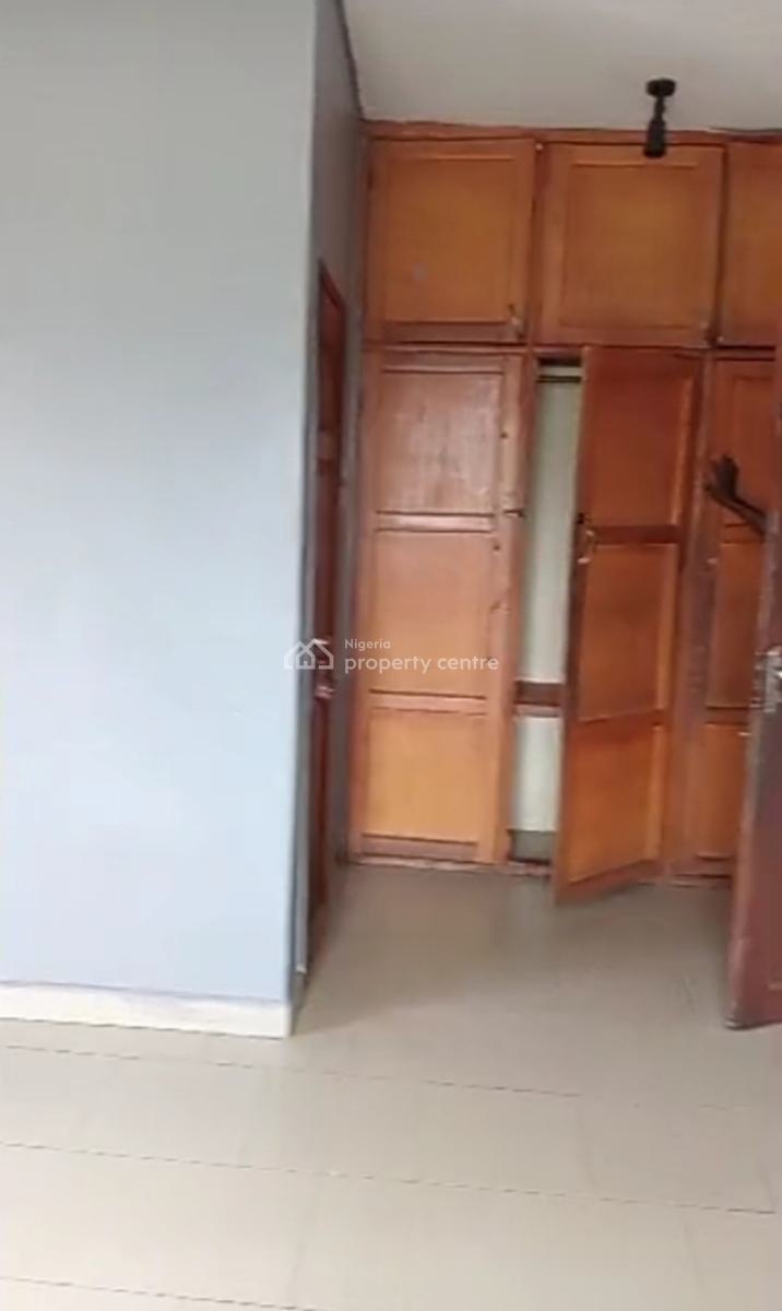 Spacious Master Bedroom in a Shared Apartment { Video}, Divine Homes Back Gate @ Thomas Estate, Ajah, Lagos, Self Contain (single Rooms) for Rent