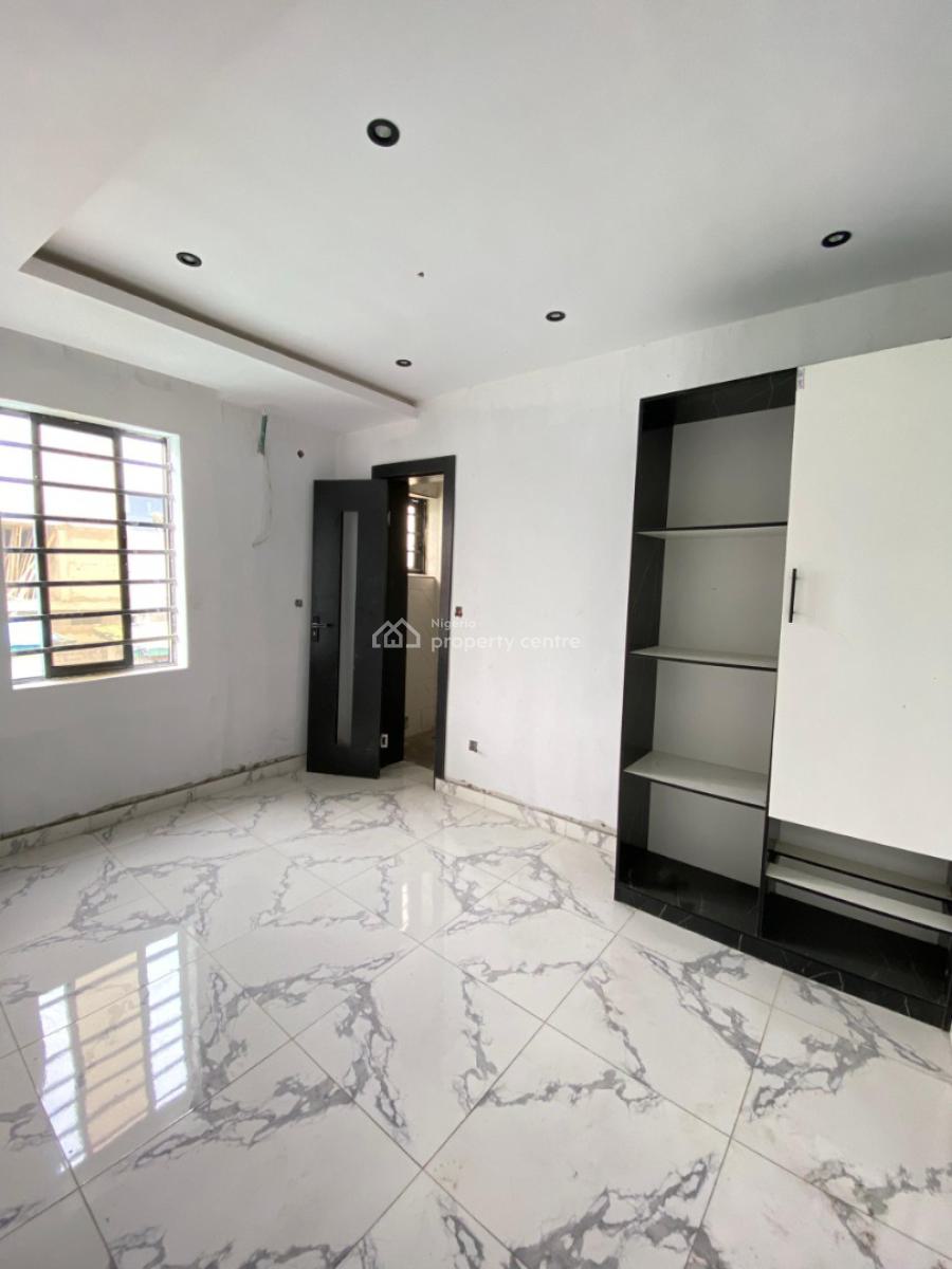 Well Designed 2 Bedroom Apartment in a Well Residential Estate., Ikate, Lekki, Lagos, Flat / Apartment for Sale