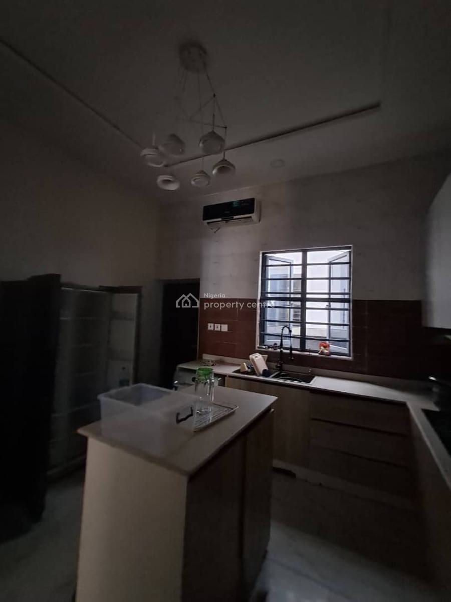Fully Service4-bedroom Semi-detached Duplex with Excellent Facilities, Orchid Road Lekki, Lekki, Lagos, Semi-detached Duplex for Rent