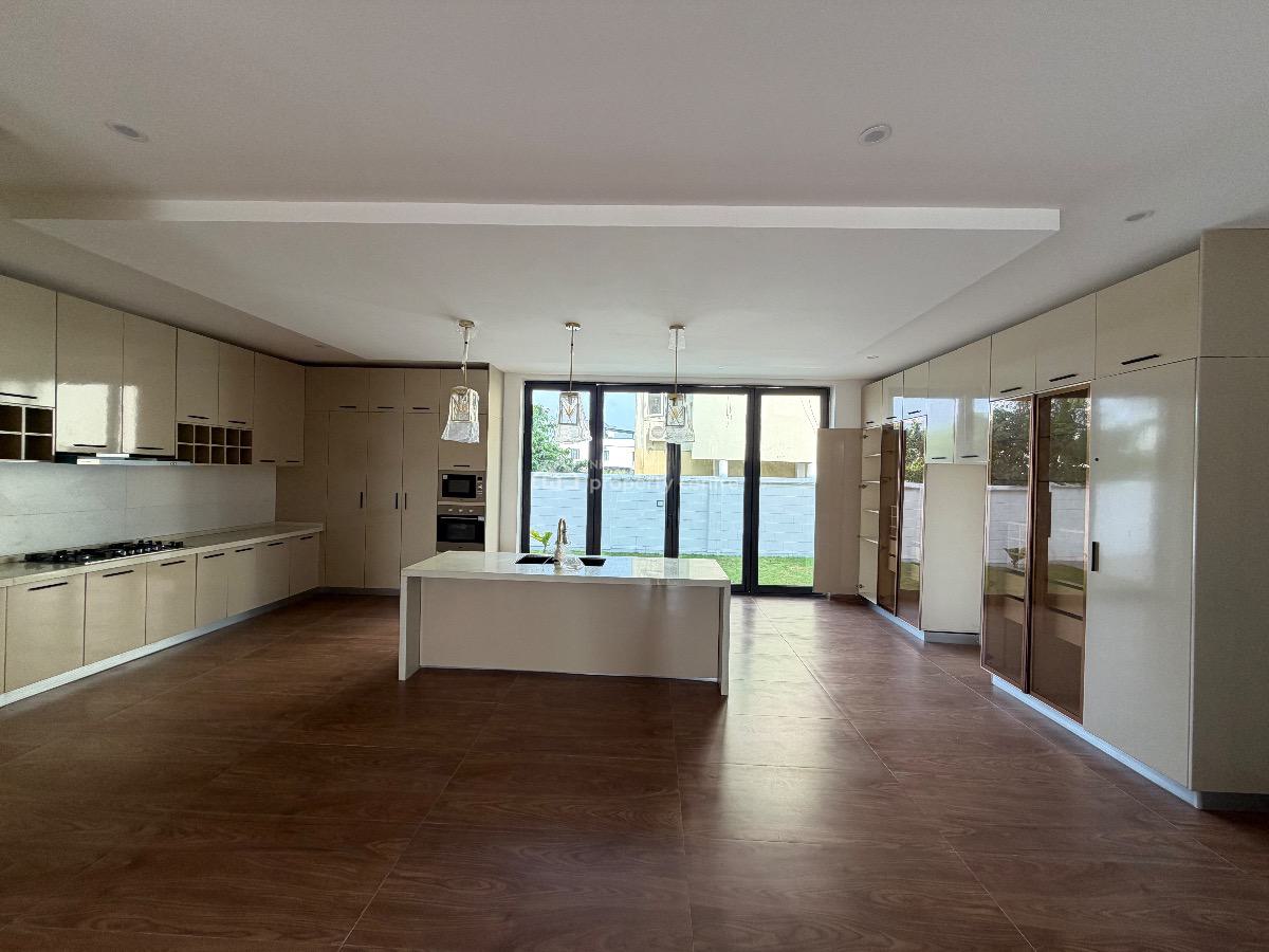 Beautiful 5bedroom Fully Detached House with Garden, Royal Garden Estate, Ajah, Lagos, Detached Duplex for Sale