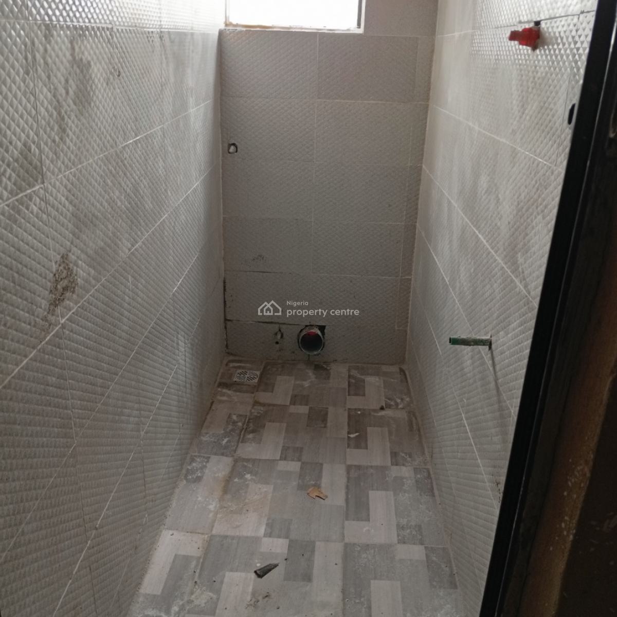 a Mini Flat in Shomolu, Shomolu, Shomolu, Lagos, Mini Flat (room and Parlour) for Rent