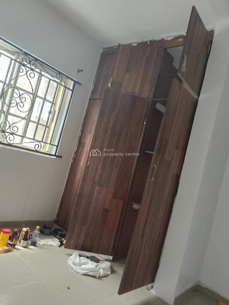 2 Bedroom Apartment, Ologolo, Lekki, Lagos, Flat / Apartment for Rent