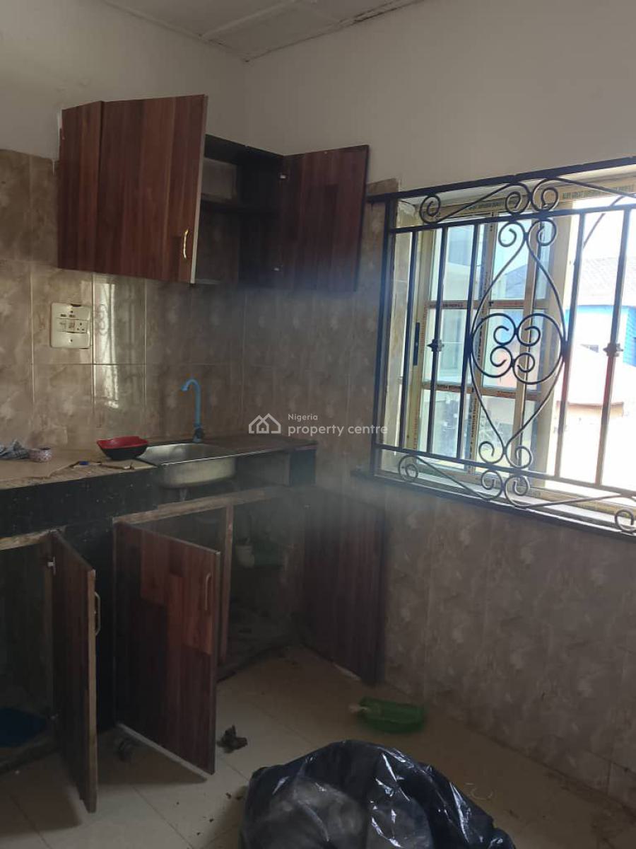 2 Bedroom Apartment, Ologolo, Lekki, Lagos, Flat / Apartment for Rent