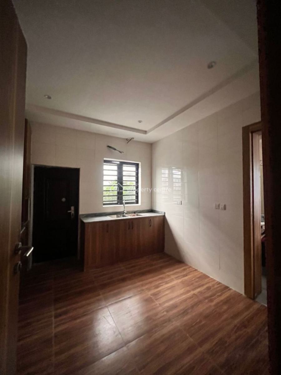 Standard 3 Bedroom Apartment, Royal Garden Estate, Ajah, Lagos, Flat / Apartment for Rent