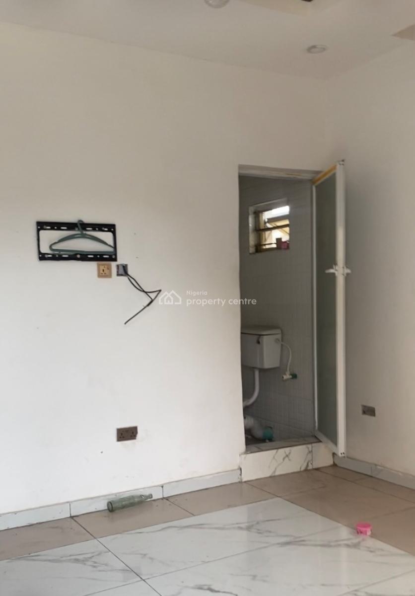Standard Mini Flat, Akabueze Street, Majek, Sangotedo, Ajah, Lagos, Mini Flat (room and Parlour) for Rent