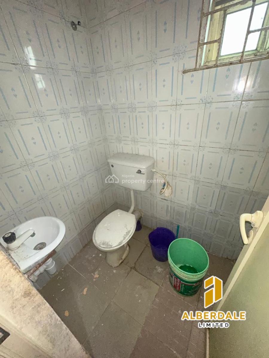 Lovely and Well-maintained Mini Flat, Medina Estate, Gbagada, Lagos, Mini Flat (room and Parlour) for Rent