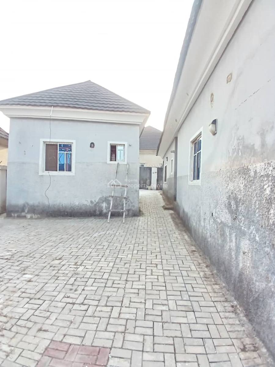 Spacious Self Con, Sun City Estate, Galadimawa, Abuja, Self Contain (single Rooms) for Rent