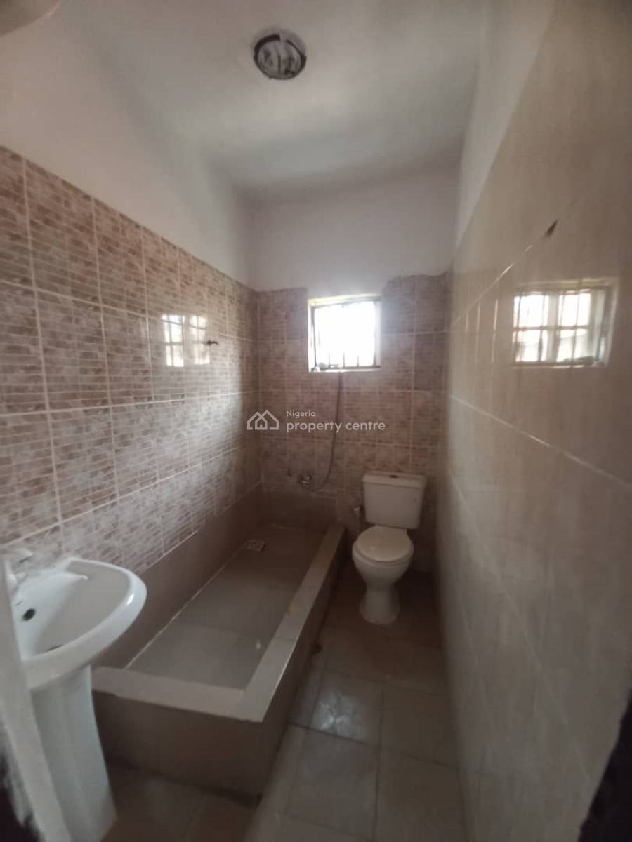 3bedroom Flat! All Rooms En-suit, Osapa London Back of Pinnock Beach Estate, Osapa, Lekki, Lagos, House for Rent