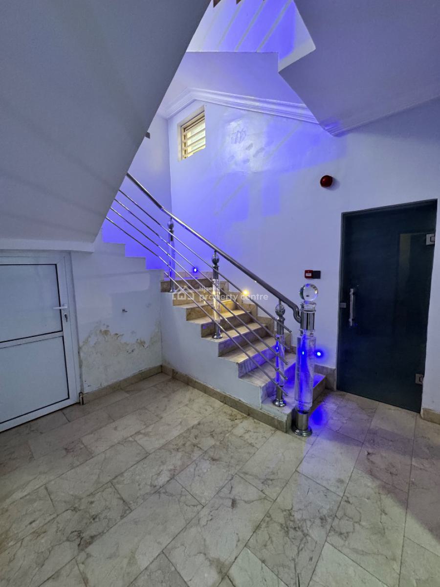 Functional & Exquisite Built 14beds Boutique Apartments & Hotel, Off Ademola Adetokunbo Crescent, Wuse 2, Abuja, Hotel / Guest House for Sale