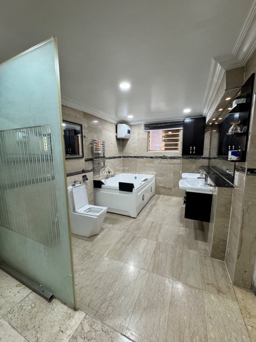 Functional & Exquisite Built 14beds Boutique Apartments & Hotel, Off Ademola Adetokunbo Crescent, Wuse 2, Abuja, Hotel / Guest House for Sale