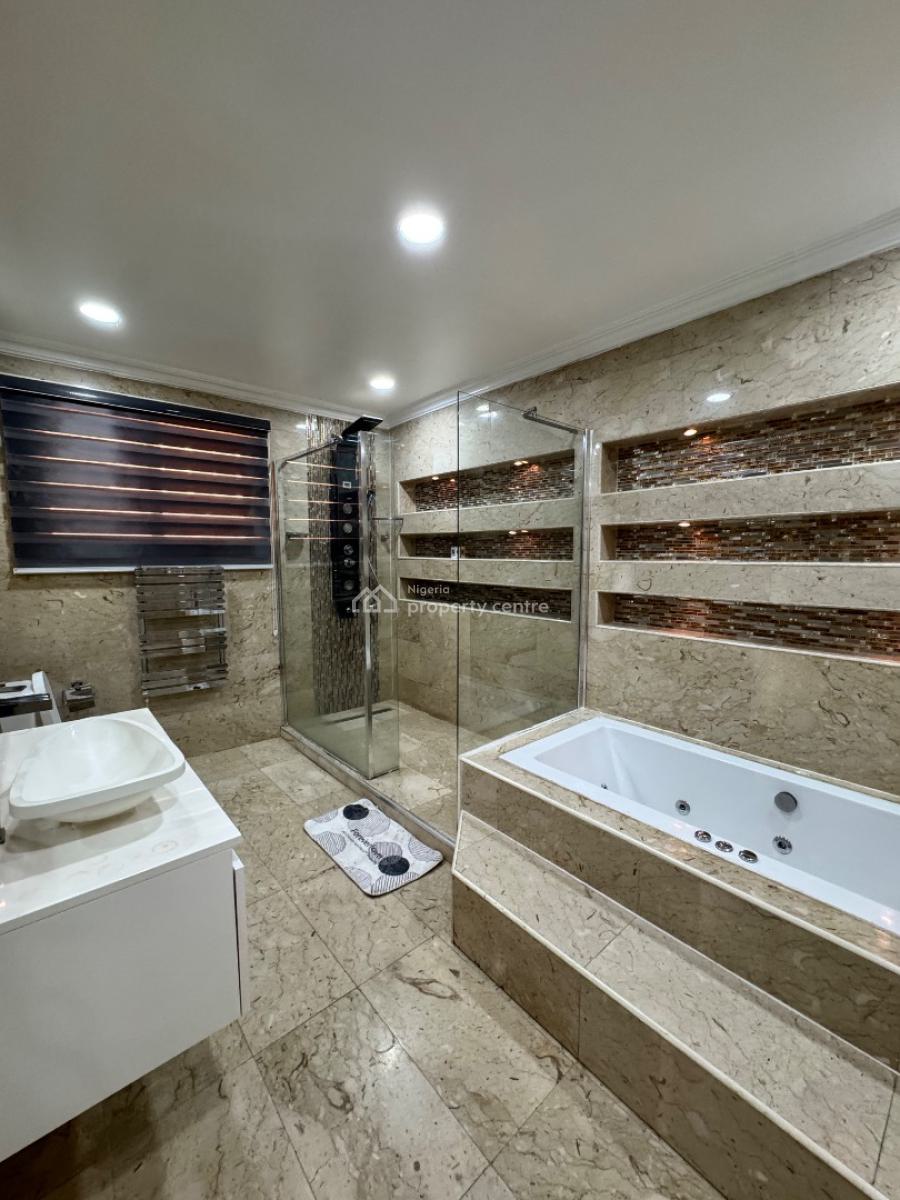 Functional & Exquisite Built 14beds Boutique Apartments & Hotel, Off Ademola Adetokunbo Crescent, Wuse 2, Abuja, Hotel / Guest House for Sale