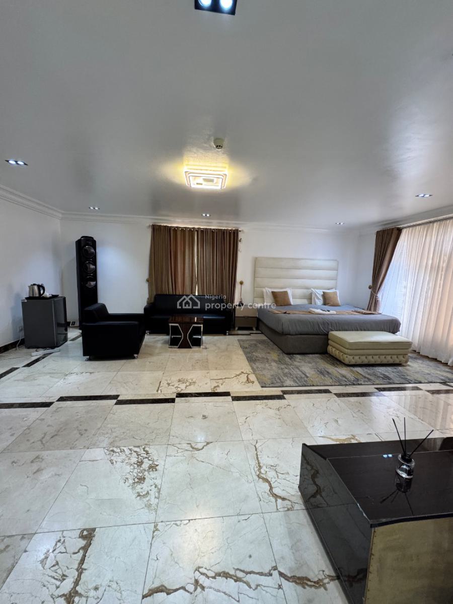 Functional & Exquisite Built 14beds Boutique Apartments & Hotel, Off Ademola Adetokunbo Crescent, Wuse 2, Abuja, Hotel / Guest House for Sale