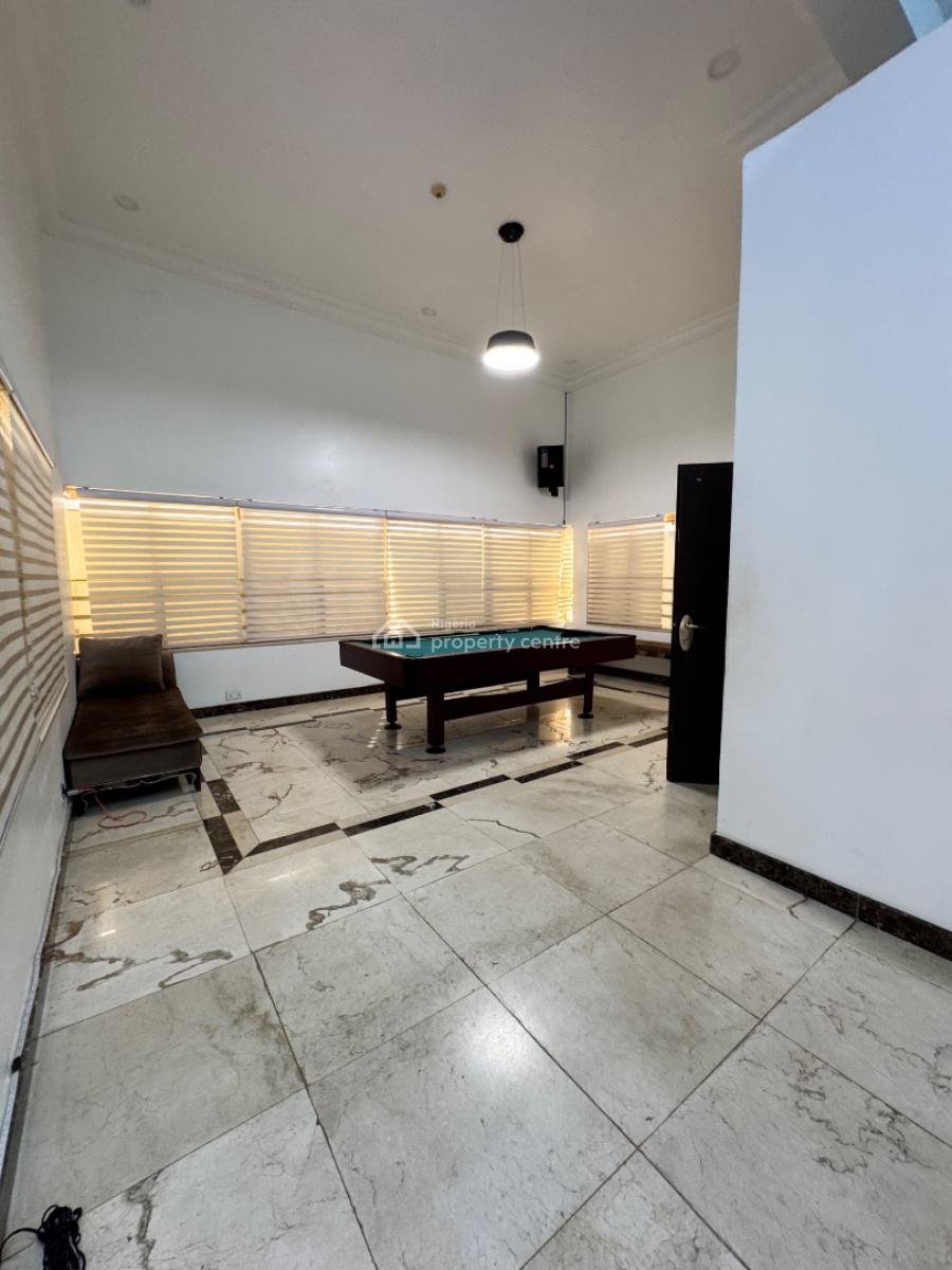 Functional & Exquisite Built 14beds Boutique Apartments & Hotel, Off Ademola Adetokunbo Crescent, Wuse 2, Abuja, Hotel / Guest House for Sale