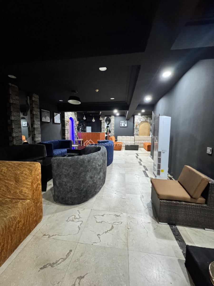 Functional & Exquisite Built 14beds Boutique Apartments & Hotel, Off Ademola Adetokunbo Crescent, Wuse 2, Abuja, Hotel / Guest House for Sale