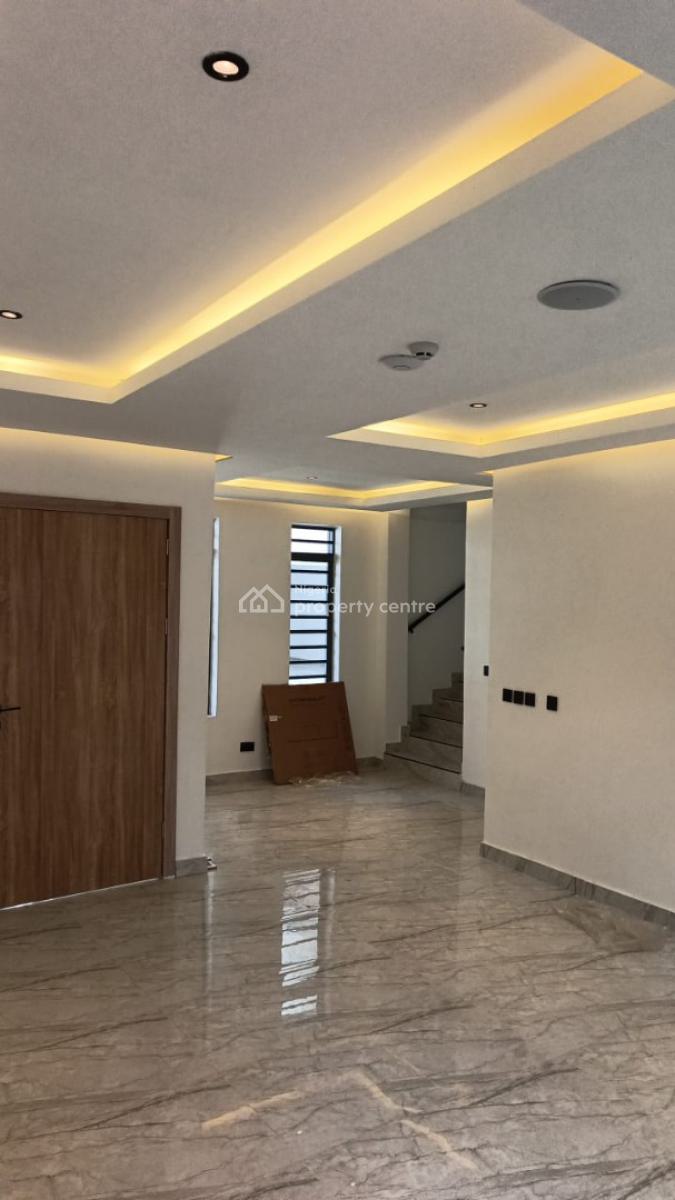 Breathtaking 4 Bedroom Terraced Duplex with  1 Room Servant Quarters, Lekki Right Side, Lekki Phase 1, Lekki, Lagos, Terraced Duplex for Sale