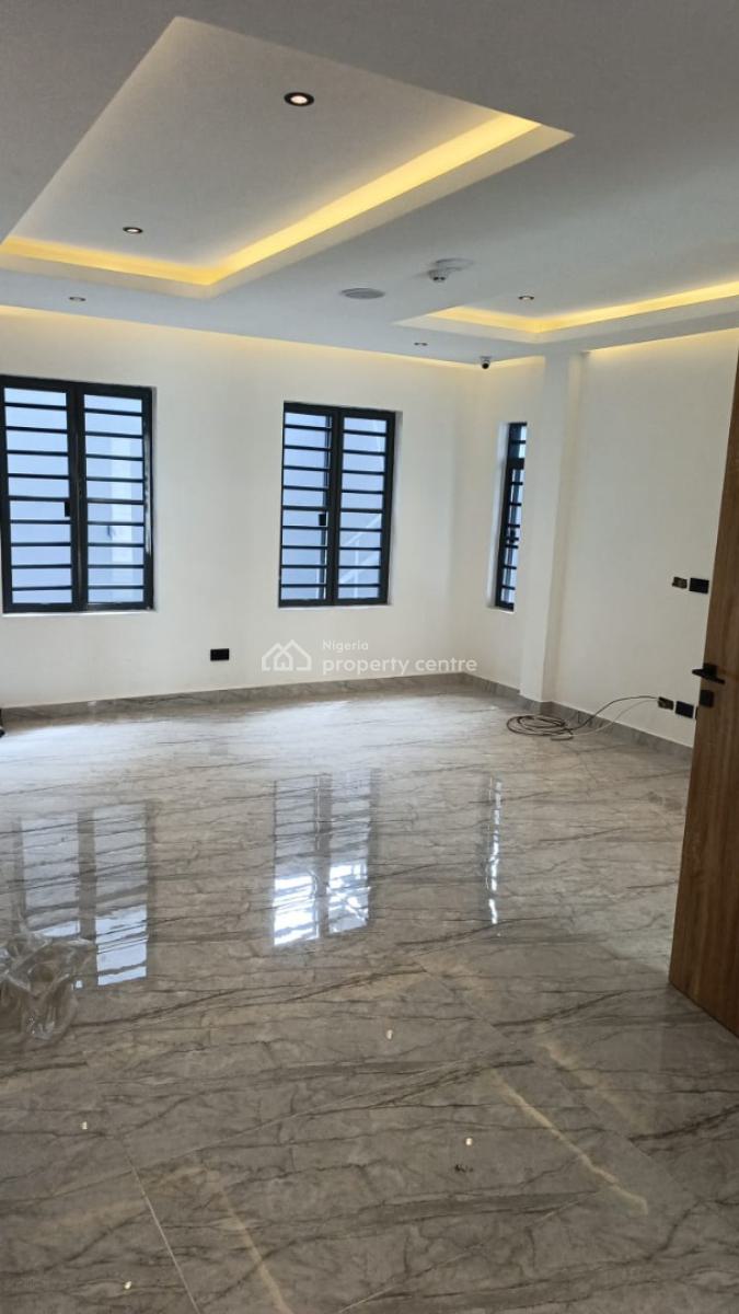 Breathtaking 4 Bedroom Terraced Duplex with  1 Room Servant Quarters, Lekki Right Side, Lekki Phase 1, Lekki, Lagos, Terraced Duplex for Sale