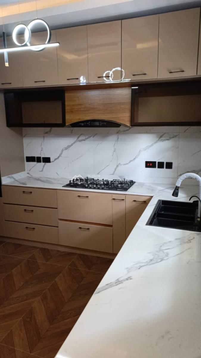 Breathtaking 4 Bedroom Terraced Duplex with  1 Room Servant Quarters, Lekki Right Side, Lekki Phase 1, Lekki, Lagos, Terraced Duplex for Sale