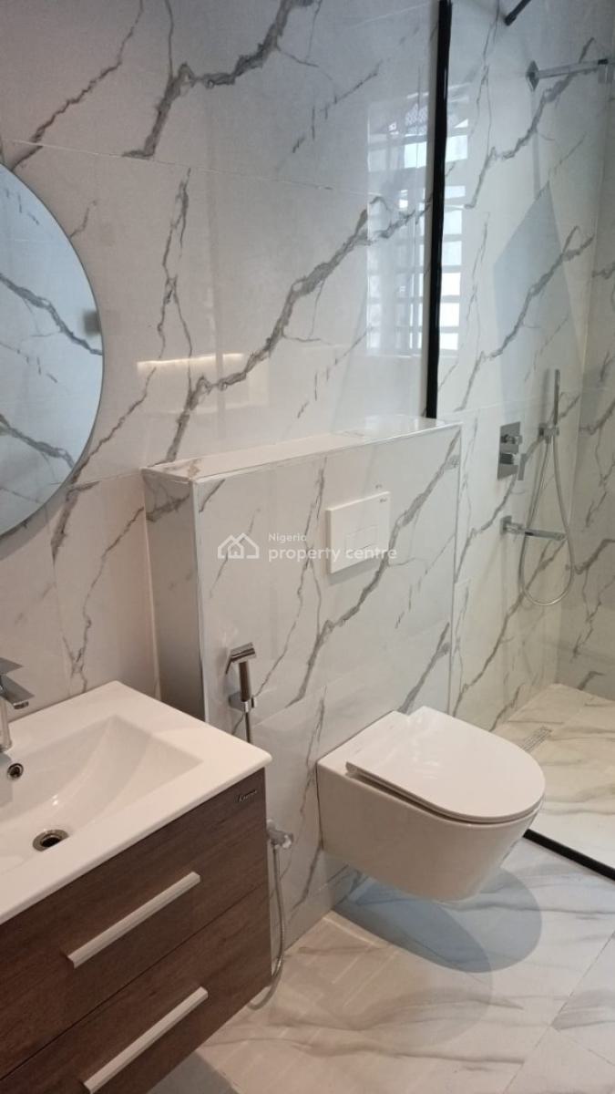 Breathtaking 4 Bedroom Terraced Duplex with  1 Room Servant Quarters, Lekki Right Side, Lekki Phase 1, Lekki, Lagos, Terraced Duplex for Sale